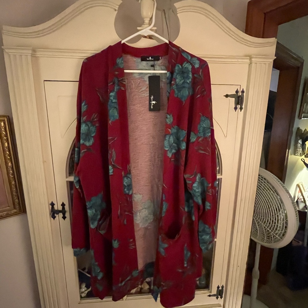 Agnes & Dora Red Floral Cardigan